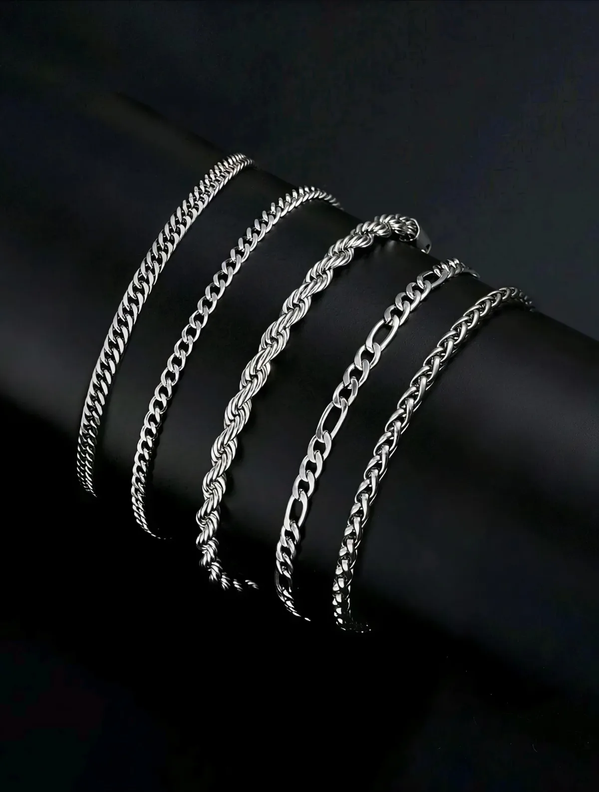 مجموعة سوارات